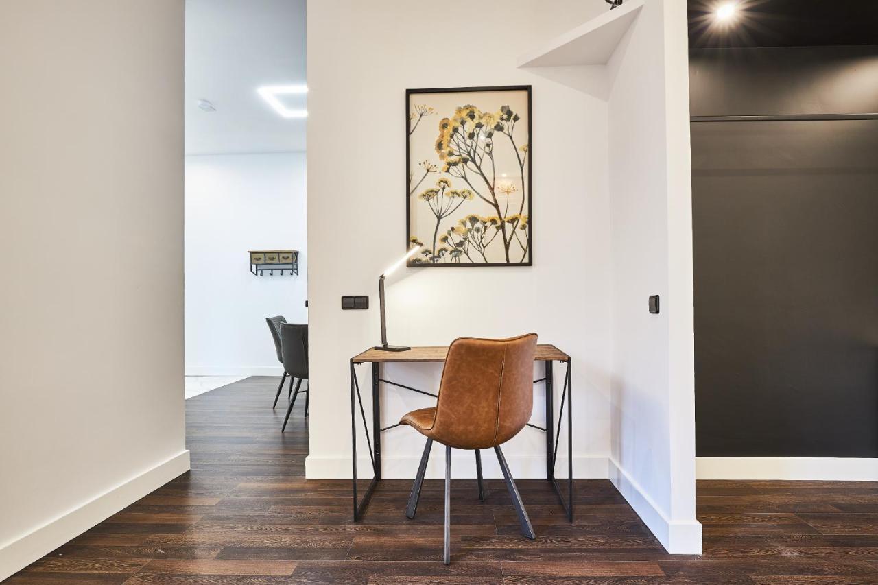 Castellana Ii, By Presidence Rentals Madrid Extérieur photo